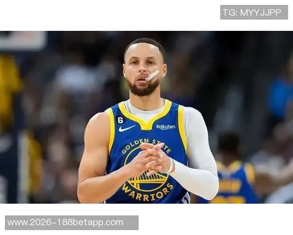 库明加崛起助力勇士锋线轮换深厚库里巴特勒轻松应对灰熊挑战